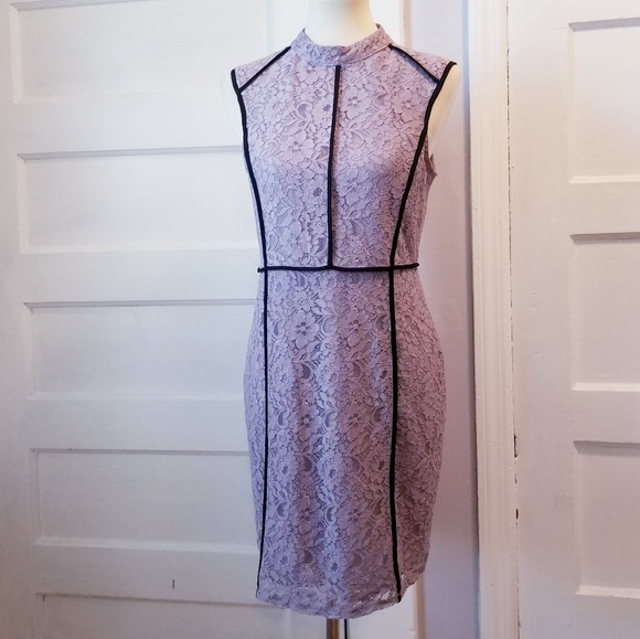 Forever 21 Cutout Back Lace Dress, Size L - Picture 4 of 15